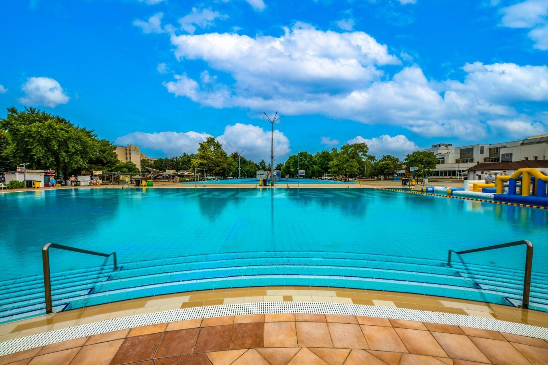 Hotel Delibab Hajdúszoboszló Εξωτερικό φωτογραφία